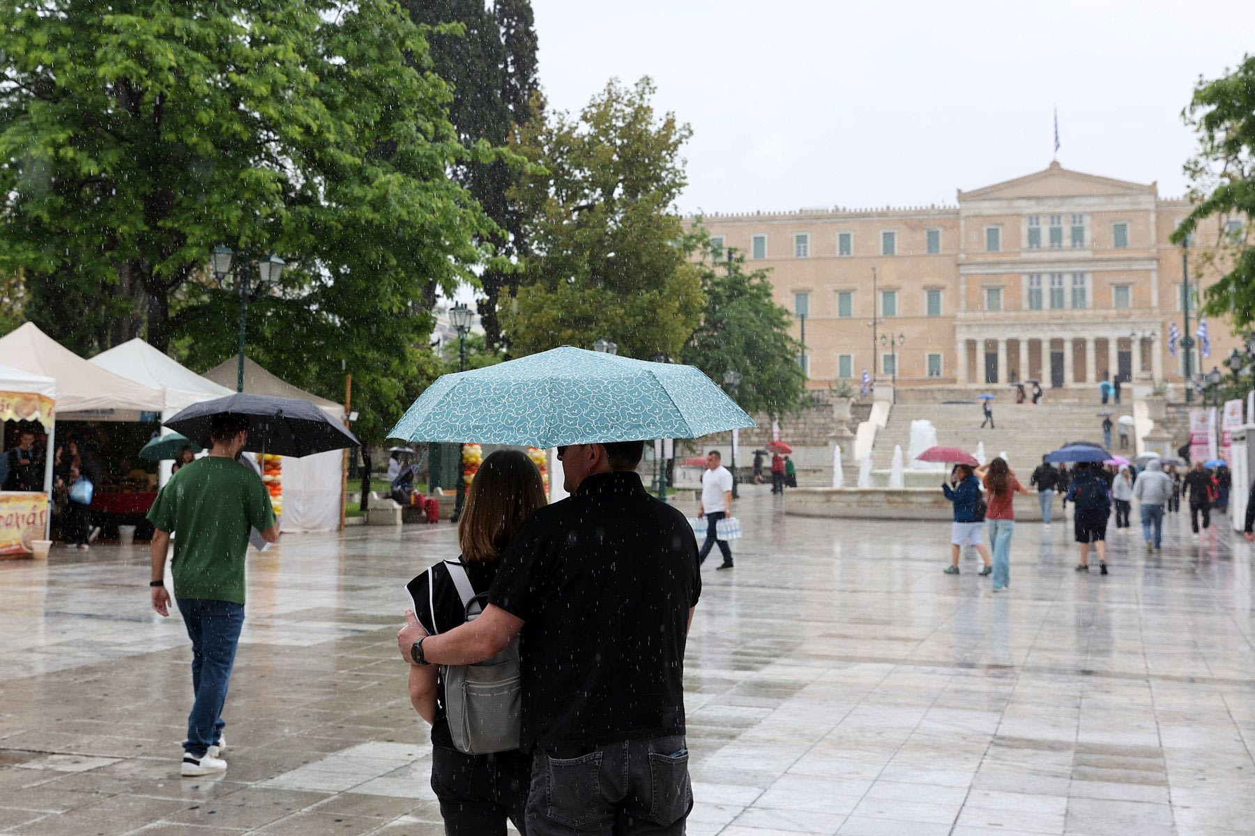 Νέο έκτακτο ΕΜΥ: Πορτοκαλί προειδοποίηση για ισχυρές βροχές και καταιγίδες σε 4 περιοχές