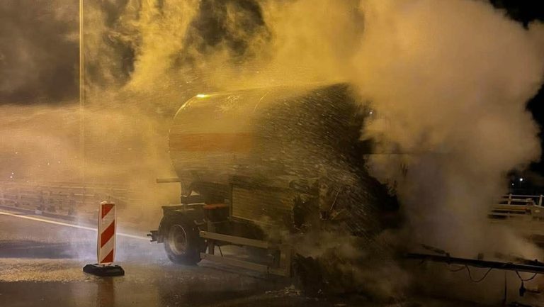 Φωτιά σε βυτιοφόρο με υγραέριο στην Ιόνια Οδό – Κλειστό το ρεύμα προς Πάτρα