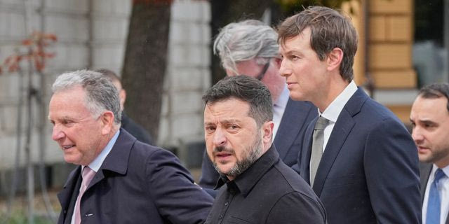 Στο Κίεβο Τζάρεντ Κούσνερ και Στιβ Γουίτκοφ - Συναντήθηκαν με τον Βολοντίμιρ Ζελένσκι