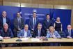 Από την υπογραφή των συμβάσεων