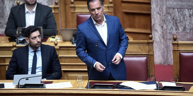 Επιχείρηση γαλάζιας συσπείρωσης με “σκιάχτρο” τη Γαλλία