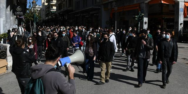 Ένταση στο Πανεπιστήμιο Πατρών – Αντιπαράθεση μεταξύ φοιτητών και πρύτανη