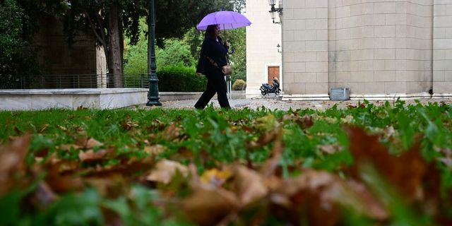 Καιρός: Βροχές και καταιγίδες ενόψει – Πότε αλλάζει το σκηνικό