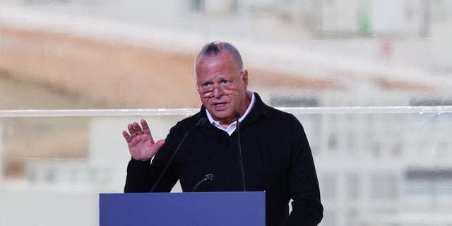 Μυτιληναίος: Ανάγκη προστασίας της ευρωπαϊκής βιομηχανίας – Προειδοποίηση για μια “νέα Γιάλτα”