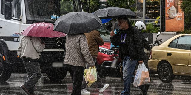 Πότε επιστρέφει η κακοκαιρία, πού θα χτυπήσουν οι καταιγίδες