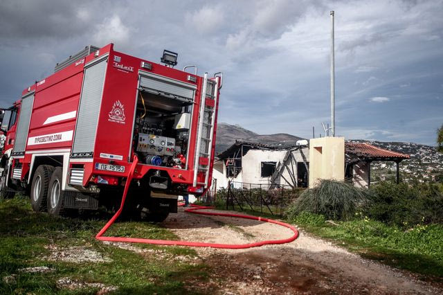 Σέρρες: Φωτιά σε μονοκατοικία – 85χρονη χωρίς τις αισθήσεις της
