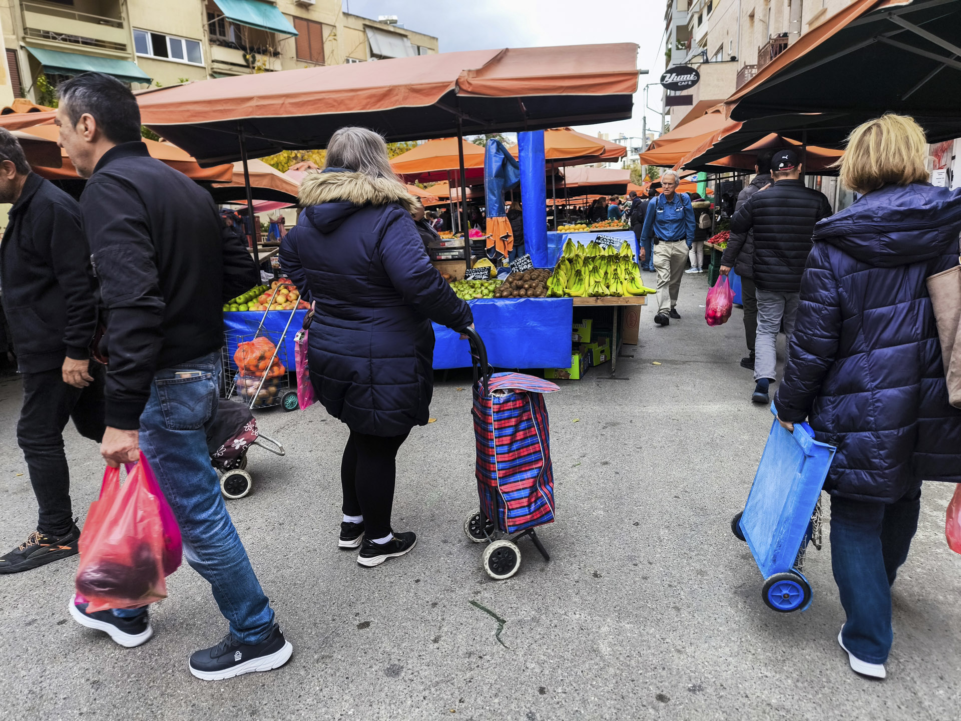 Αυξάνεται ο αριθμός των Ελλήνων που δεν έχουν επαρκές φαγητό