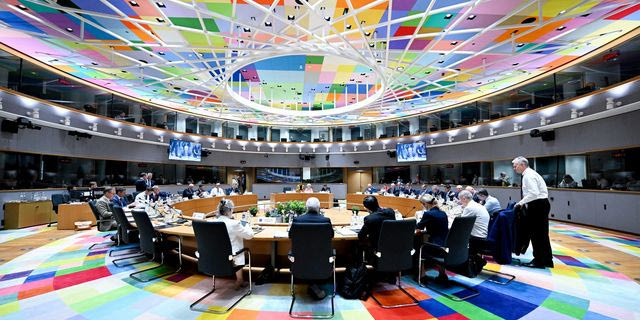 Σύνοδος Κορυφής ΕΕ: Στο επίκεντρο ενεργειακή κρίση, προϋπολογισμός και Ουκρανία
