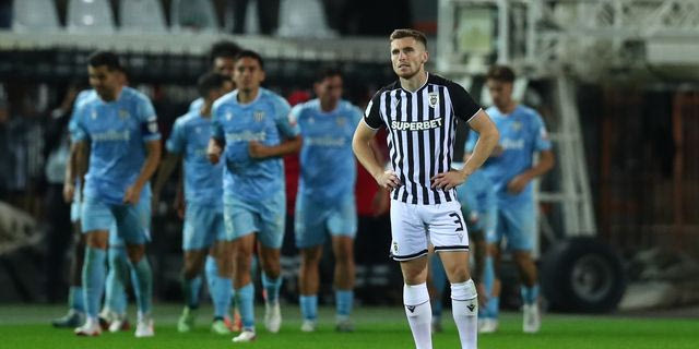 ΠΑΟΚ – Καλαμάτα 1-3: Η Μαύρη Θύελλα άλωσε την Τούμπα με πρωταγωνιστή τον Βάργκας