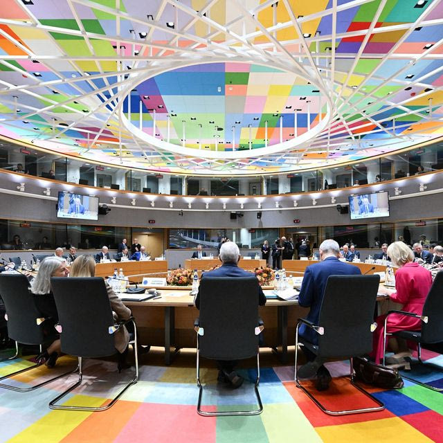 Θρίλερ στη Σύνοδο Κορυφής της ΕΕ για ενέργεια και προϋπολογισμό