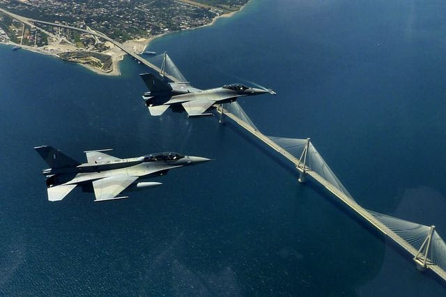 Reuters: Εξοπλιστική συμφωνία Ελλάδας – ΗΠΑ 4 δισ. δολαρίων – Τι περιλαμβάνει