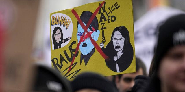 Η φιλοναζιστική σημειολογία του AfD στη Γερμανία