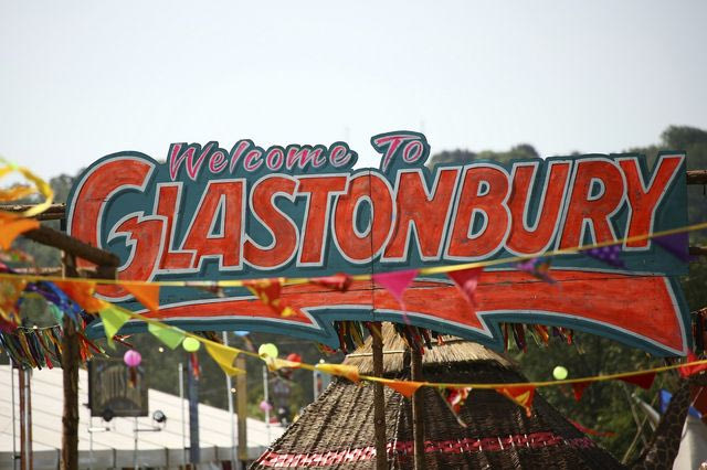 Φεστιβάλ Glastonbury 2027: Εξαντλήθηκαν τα εισιτήρια σε μόλις 42 λεπτά
