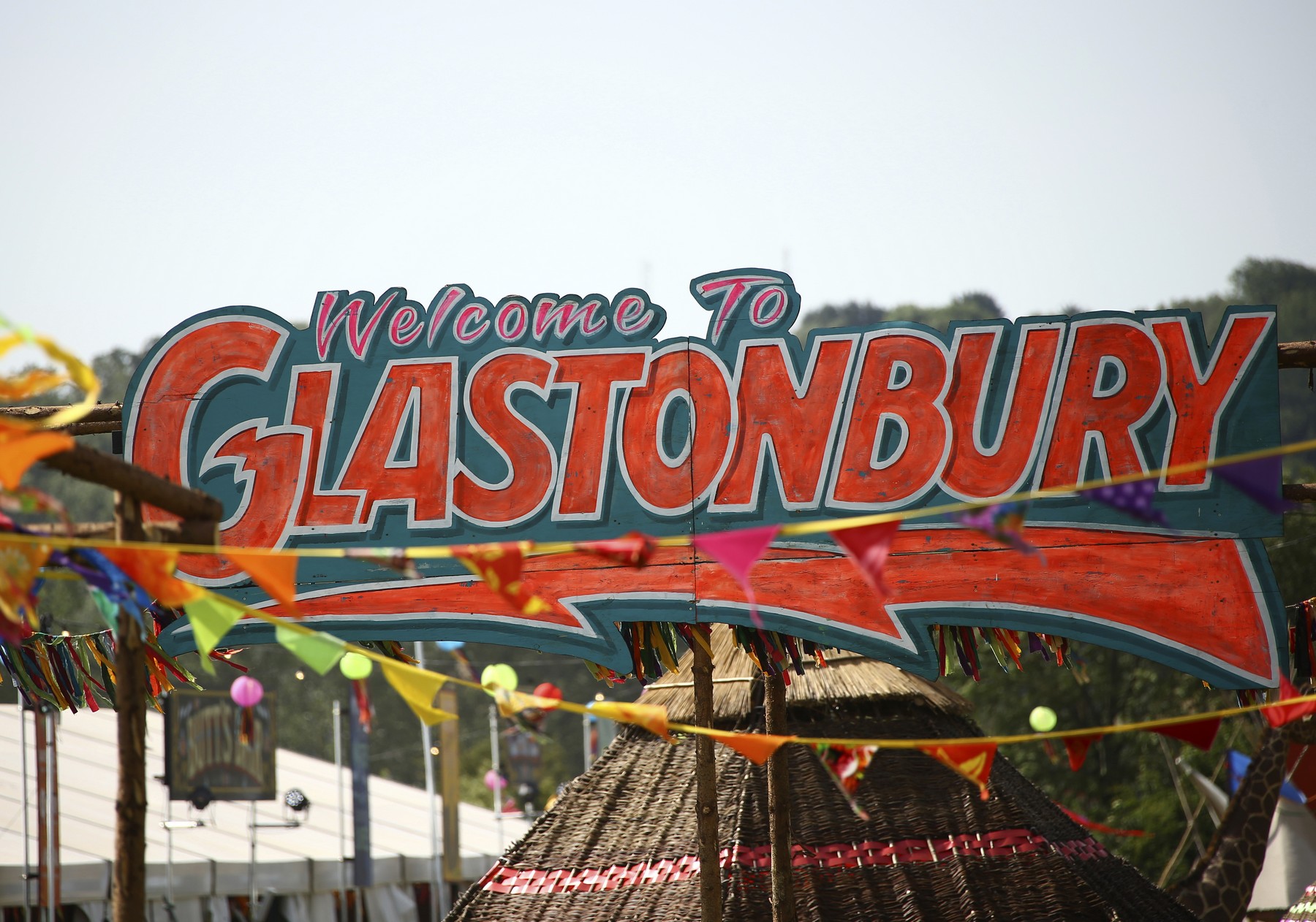 Φεστιβάλ Glastonbury 2027: Εξαντλήθηκαν τα εισιτήρια σε μόλις 42 λεπτά