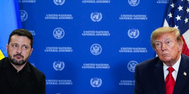 Νέες βολές Τραμπ για Ζελένσκι: ”Ίσως ήρθε η ώρα να διαπραγματευτεί κάποιος άλλος για την Ουκρανία”