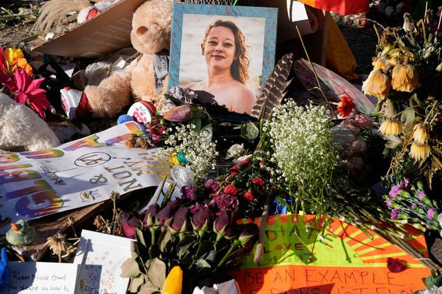 Ρενέ Γκουντ: Στα δικαστήρια η οικογένειά της για τη δολοφονία της από πράκτορα της ICE