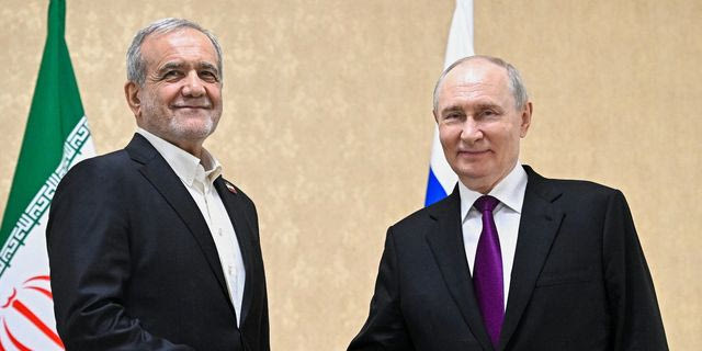 Πούτιν σε Πεζεσκιάν: Είμαστε έτοιμοι να βοηθήσουμε στην επίλυση της σύγκρουσης στο Ιράν