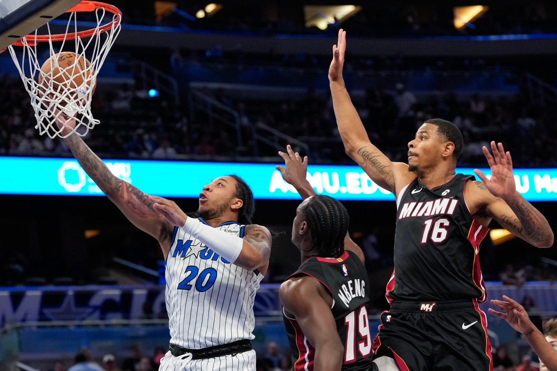 NBA: Βαριά ήττα για τους Χιτ από τους Μάτζικ με 136-115 χωρίς Αντετοκούνμπο