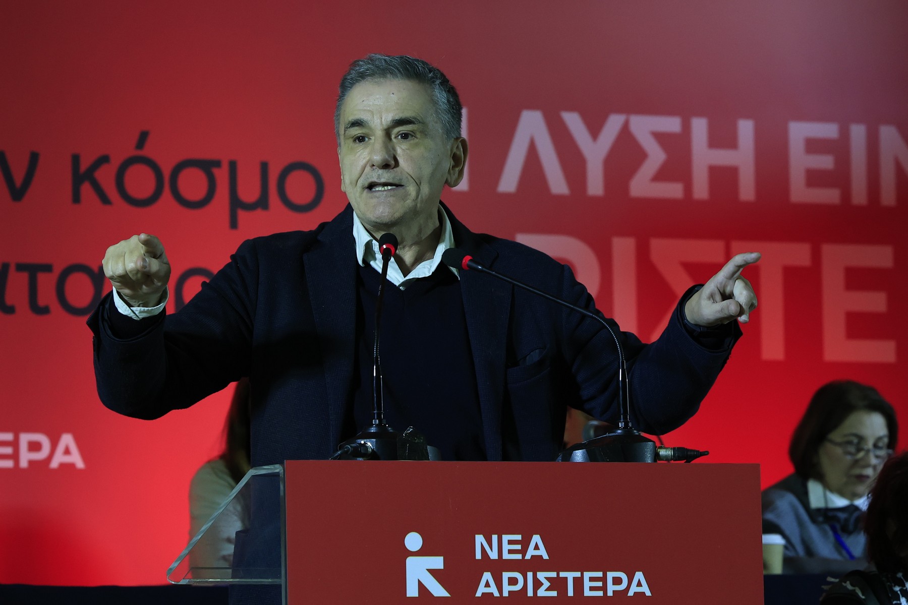 Ε. Τσακαλώτος: Πώς η Αριστερά μπορεί να θέσει την πολιτική ατζέντα
