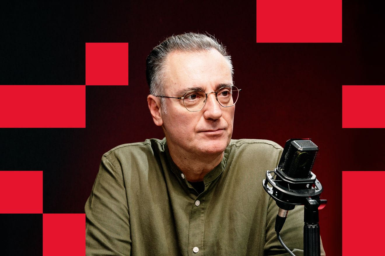 Μενέλαε Χαραλαμπίδη, πρέπει ένας ιστορικός να είναι και “δικαστής”;
