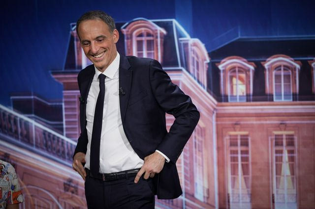 Γαλλία: Υποψήφιος πρόεδρος ο Ραφαέλ Γκλικσμάν από την Σοσιαλδημοκρατική Αριστερά