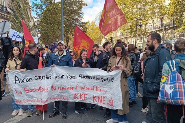 Οι Οργανώσεις Γαλλίας του ΚΚΕ και της ΚΝΕ στη μεγαλειώδη συγκέντρωση στο Παρίσι
