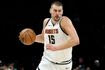 NBA: Ο τριπλός Γιόκιτς οδήγησε τους Νάγκετς, οι Λέικερς πήραν το ντέρμπι του Λος Άντζελες