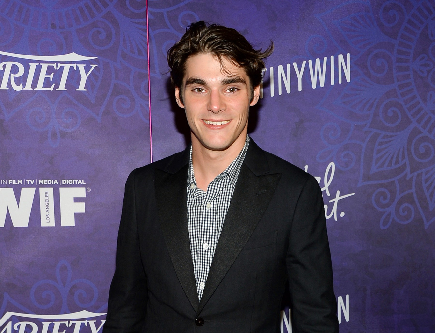 Συγκλονίζει η μητέρα του RJ Mitte: “Μία γυναίκα δεν θα έπρεπε ποτέ να βρίσκει το παιδί της έτσι”