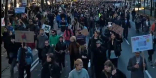 Αυστρία: Χιλιάδες φοιτητές διαδήλωσαν στη Βιέννη – “Όχι στις περικοπές”