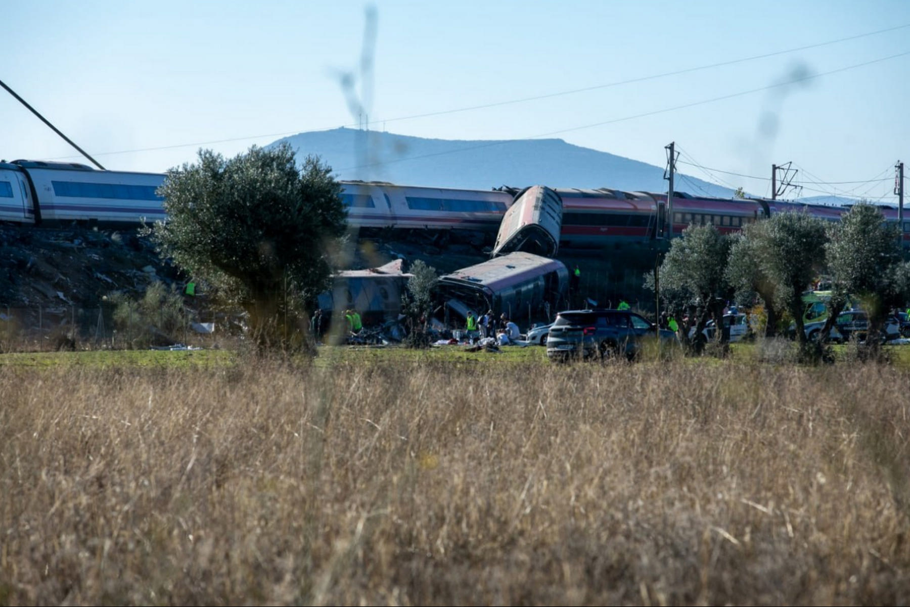 Τραγωδία στην Ισπανία: Τουλάχιστον 30 νεκροί από το σιδηροδρομικό δυστύχημα στο Τολέδο