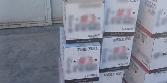 Έφοδος της ΑΑΔΕ σε πάρκινγκ στον Ασπρόπυργο – 4 συλλήψεις για μεγάλο κύκλωμα λαθρεμπορίου