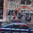 Άγιος Παντελεήμονας: Χτύπησαν ηλικιωμένο με σιδερόβεργα για μία αλυσίδα – Βίντεο