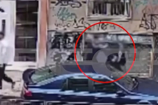 Άγιος Παντελεήμονας: Χτύπησαν ηλικιωμένο με σιδερόβεργα για μία αλυσίδα – Βίντεο