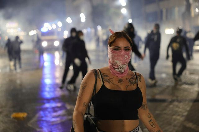 Αλβανία: Επεισόδια έξω από το γραφείο του Ράμα – Στα άκρα η ένταση