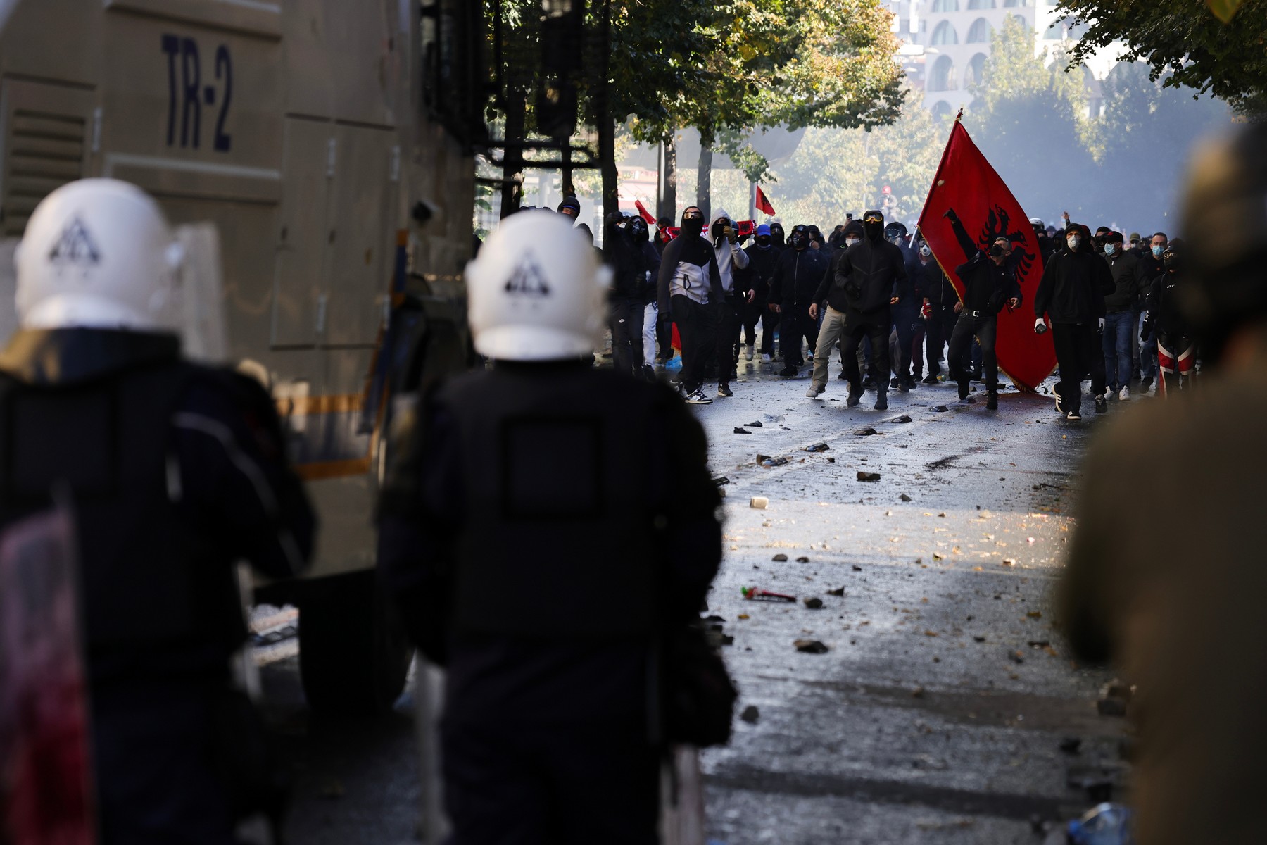 Ξεχειλίζει η οργή στην Αλβανία: Διαδηλώσεις για πέμπτη ημέρα, πλαστικές σφαίρες εναντίον φοιτητών