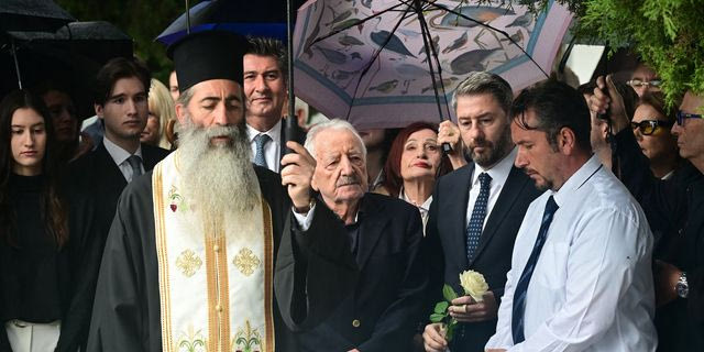 Φώφη Γεννηματά: Σύσσωμο το ΠΑΣΟΚ στο μνημόσυνο για τα πέντε χρόνια από τον θάνατό της