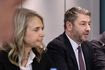 ΠΑΣΟΚ: Η παρουσία της πρότασης για το ιδιωτικό χρέος – LIVE ΕΙΚΟΝΑ