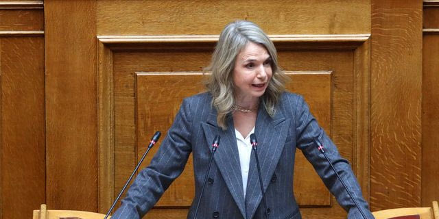 Μιλένα Αποστολάκη: Σε άτακτη φυγή η κυβέρνηση για το άρθρο 23