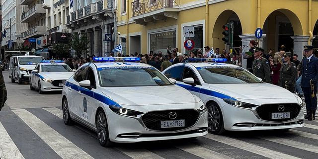 28η Οκτωβρίου: Ποιοι δρόμοι κλείνουν σε Αθήνα και Θεσσαλονίκη – Πώς θα κινηθούν τα ΜΜΜ