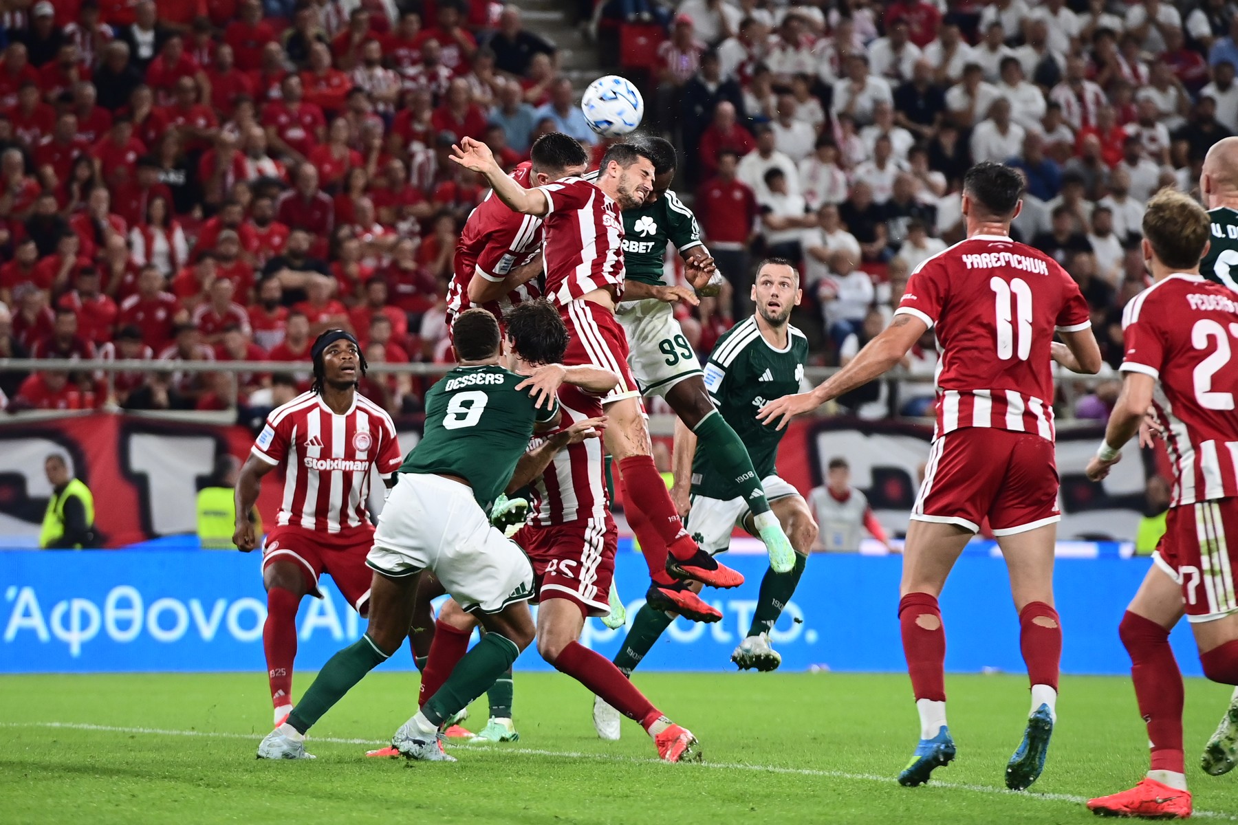 Ολυμπιακός – Παναθηναϊκός 1-0: Οι ερυθρόλευκοι των 10 παικτών πήραν το ντέρμπι