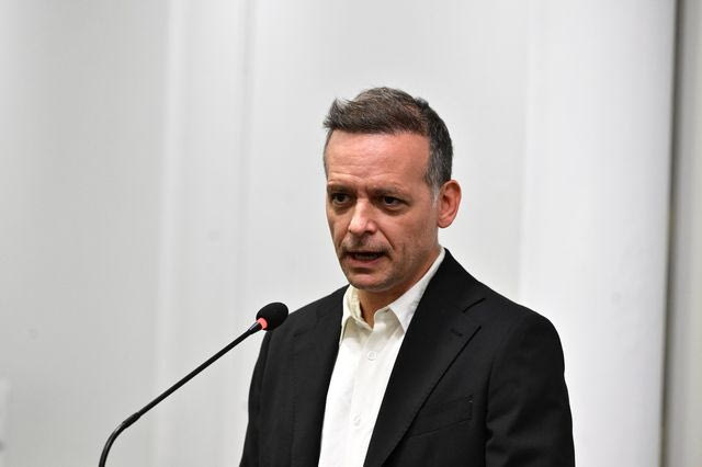 Γκράβα: Ο Δούκας καλεί Ζαχαράκη και Στασινό στο δημοτικό συμβούλιο για το πόρισμα του ΤΕΕ