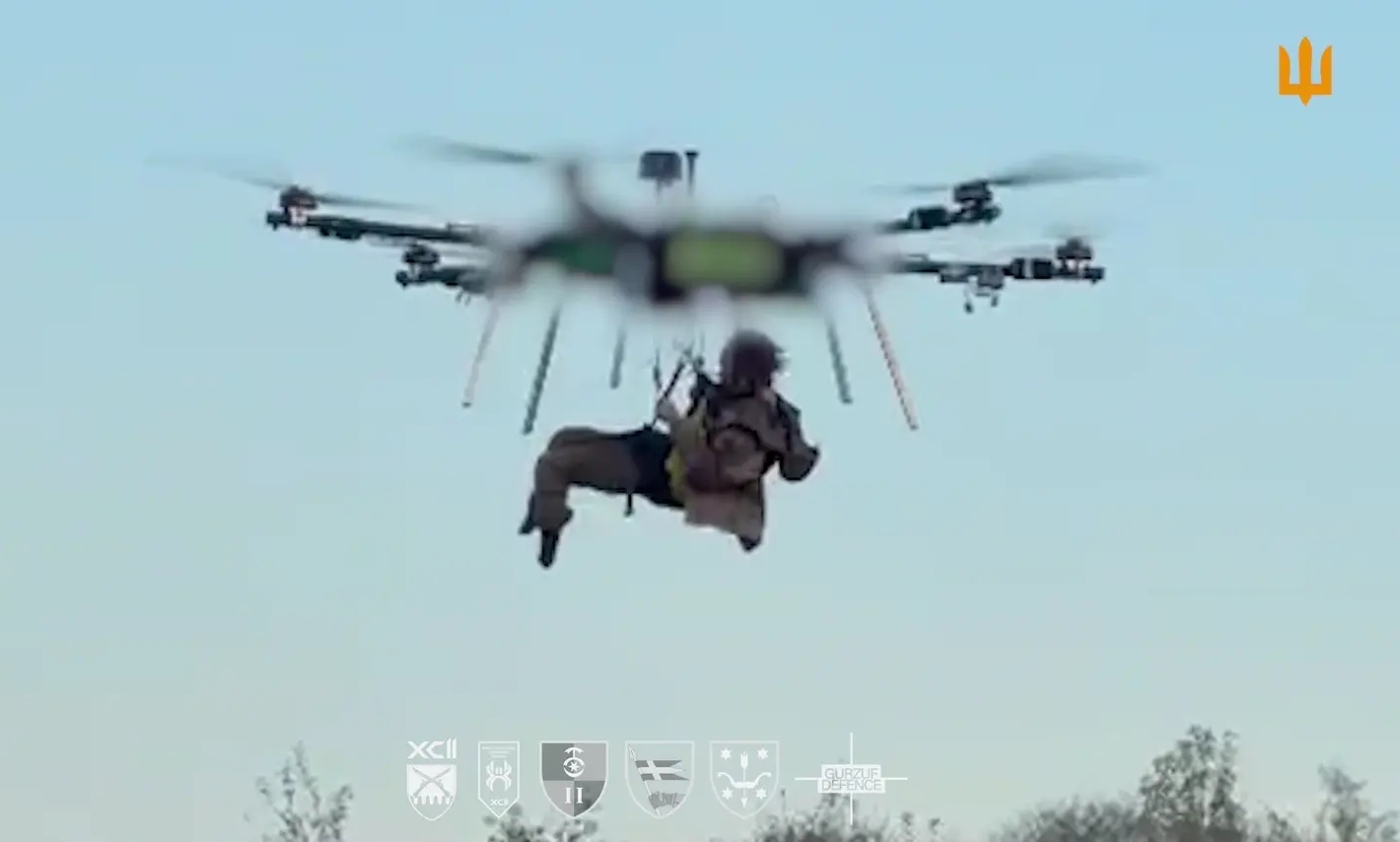 Ουκρανία: "Drone σώζει τραυματία για πρώτη φορά στα χρονικά" - Δείτε βίντεο