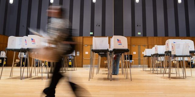 ΗΠΑ: Το υπουργείο Δικαιοσύνης ζητά να μην καταμετρηθούν εκατοντάδες επιστολικές ψήφοι