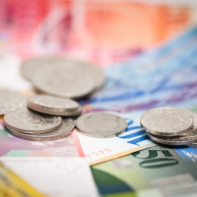 Τράπεζες – Ελβετικό φράγκο: Το ευρώ επέλεξαν 8 στα 10 επιλέξιμα δάνεια
