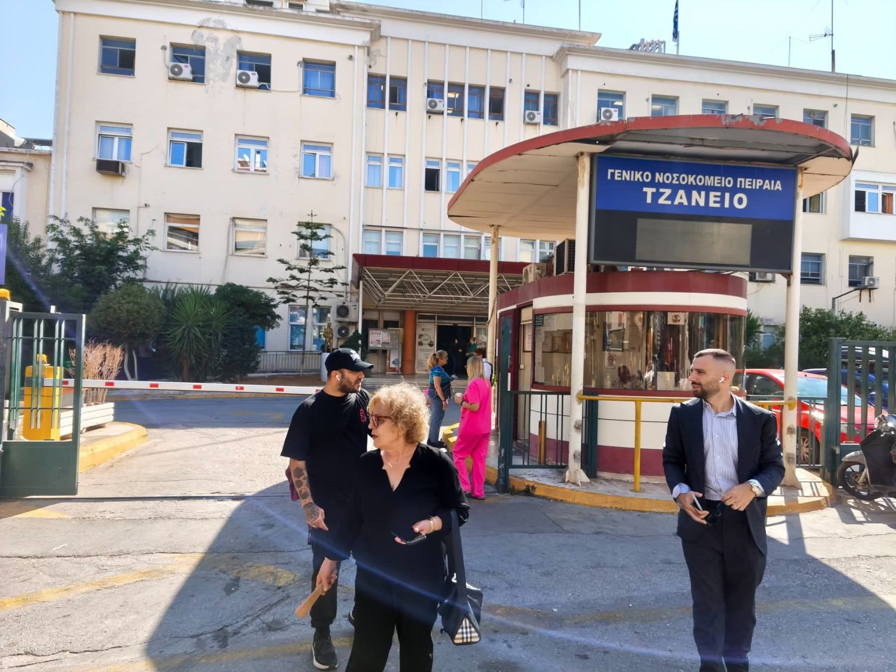 Δίπλα στο θύμα της νεοναζιστικής επίθεσης η Μάγδα Φύσσα - Τι δηλώνει στο NEWS 24/7