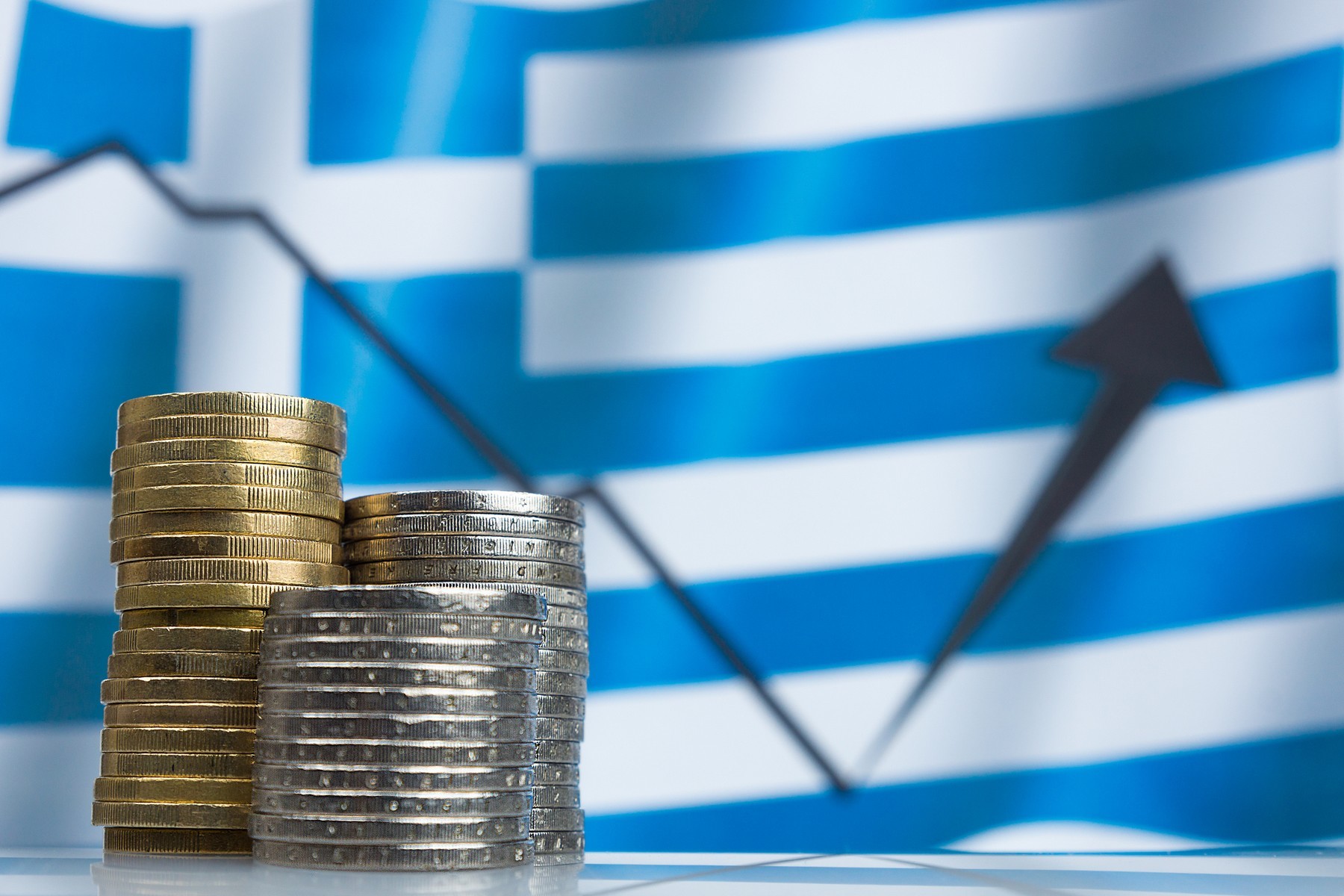 ΤτΕ – Επιτόκια: Μεγαλώνει η ”ψαλίδα” μεταξύ δανείων και καταθέσεων
