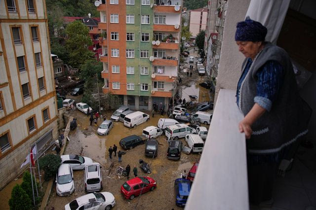 Κωνσταντινούπολη: Στους τέσσερις οι νεκροί από τις χειρότερες πλημμύρες των τελευταίων 80 ετών