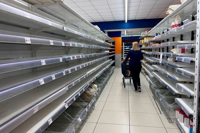 Η Ιταλία στα όριά της - Όταν η κοινωνική κόπωση γίνεται οργή