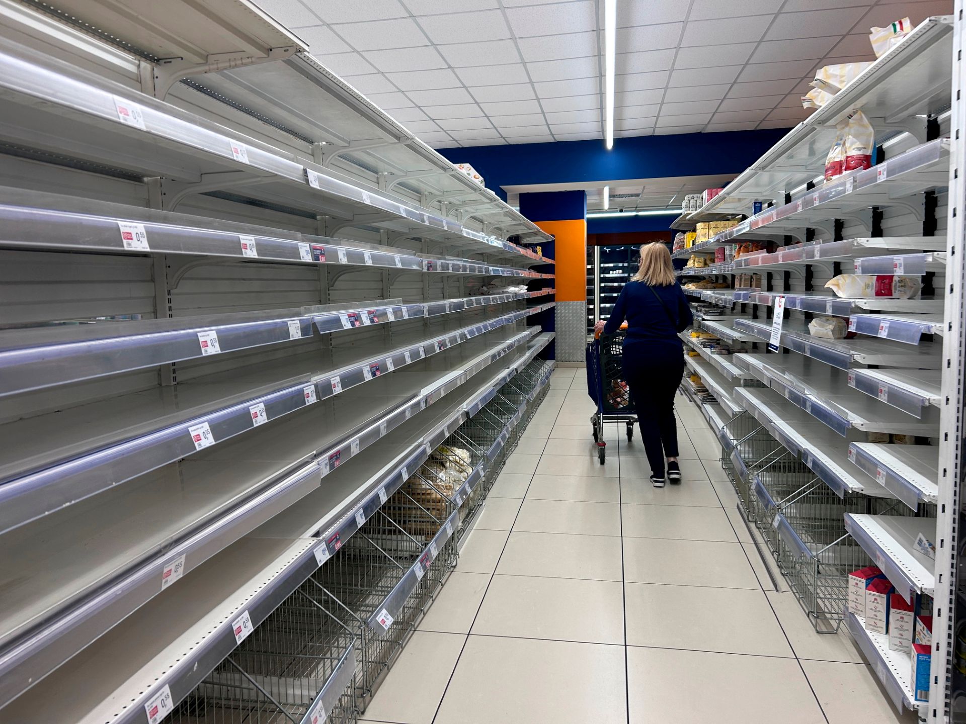 Η Ιταλία στα όριά της - Όταν η κοινωνική κόπωση γίνεται οργή