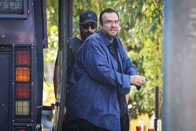 Στη φυλακή το ζεύγος Καμπούρη και ακόμη τρεις – Ξέσπασε σε κλάματα ο λογιστής